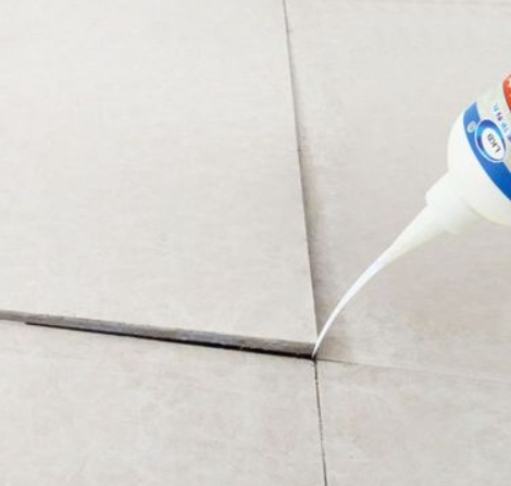 鹰潭市瓷砖空鼓维修公司分享卫生间瓷砖脱落的原因可能有以下几点